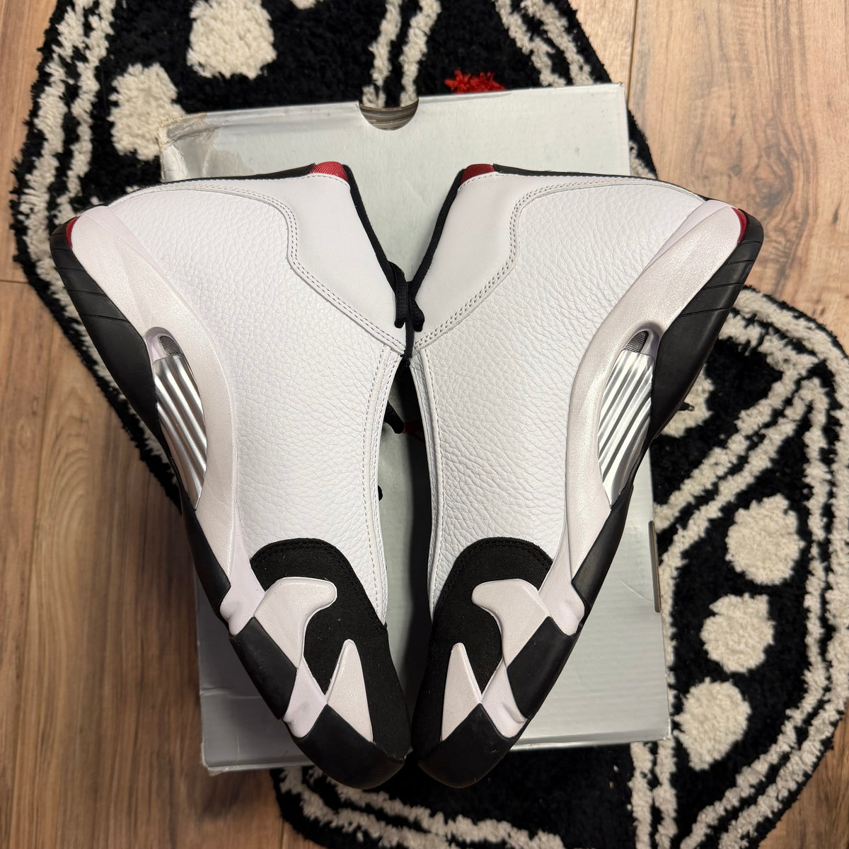 Jordan 14 Black Toe (2024)(Pre-Owned)