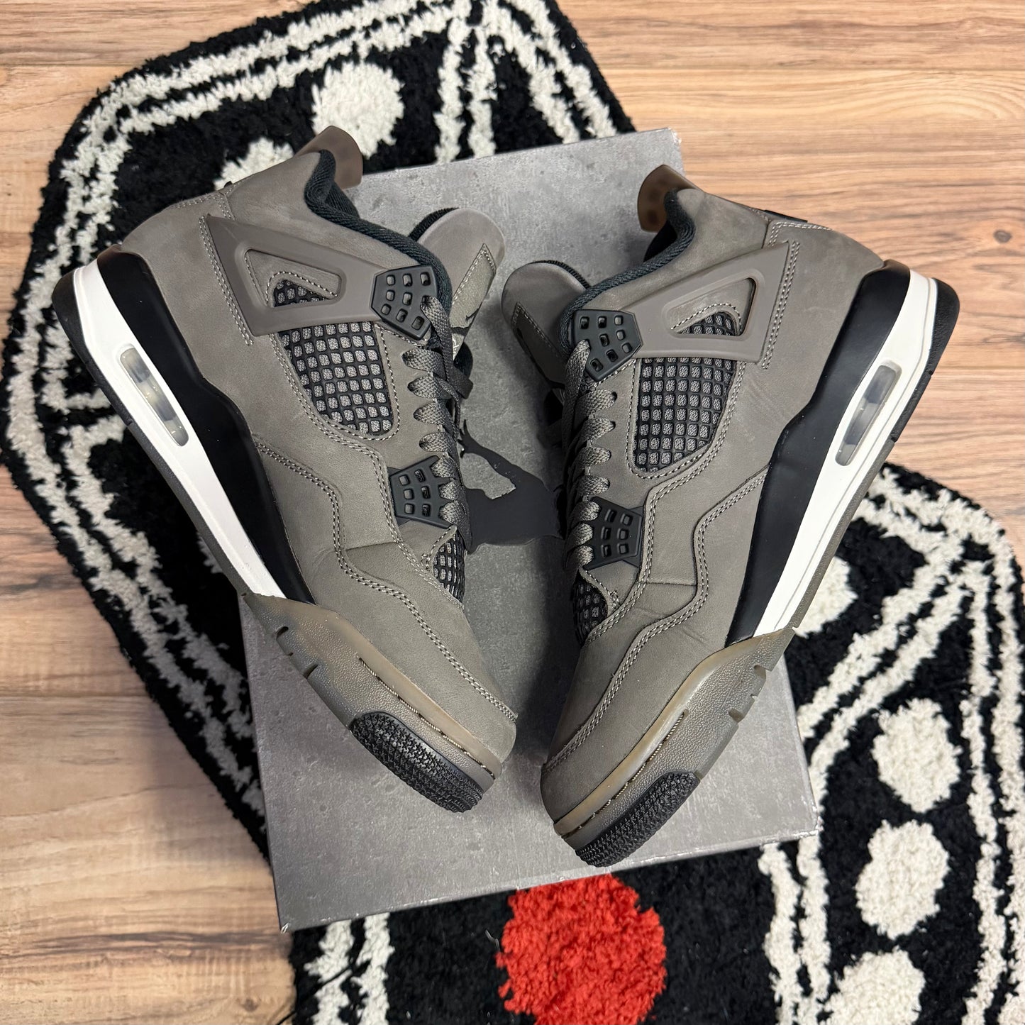 Jordan 4 Retro Cave Stone