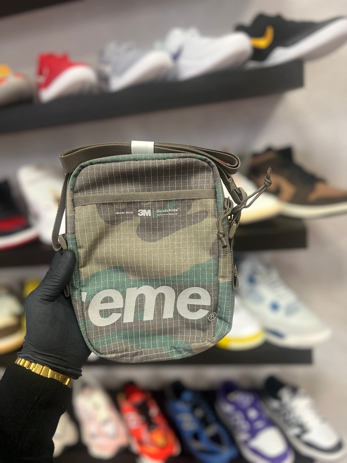 Supreme Shoulder bag woodland camo