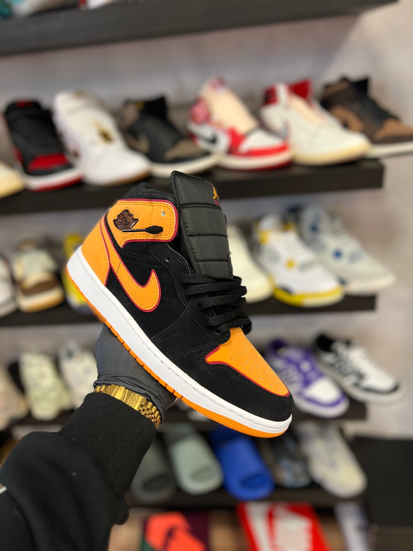 Jordan 1 Mid Fat Tongue Orange