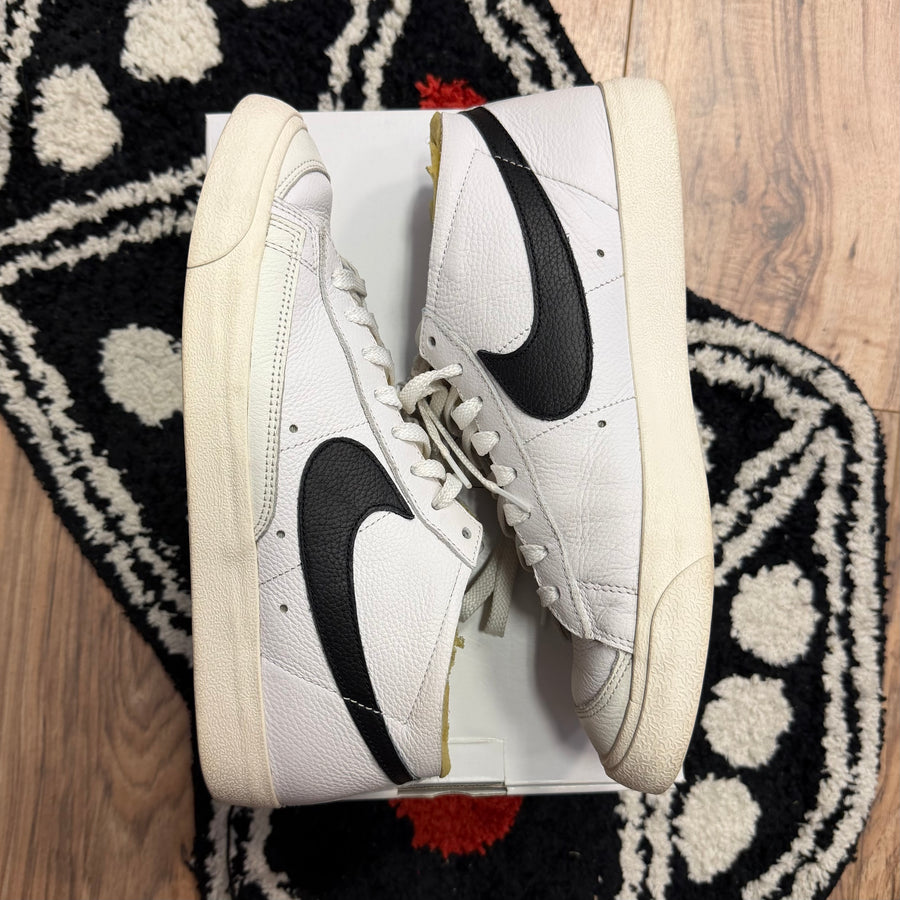 Nike Blazer Mid custom (Pre-Owned)