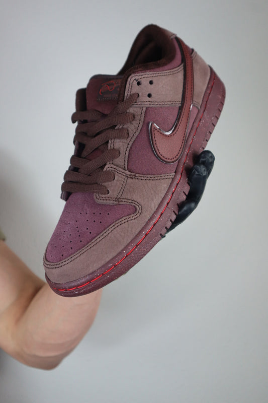 Nike Dunk sb City of Love