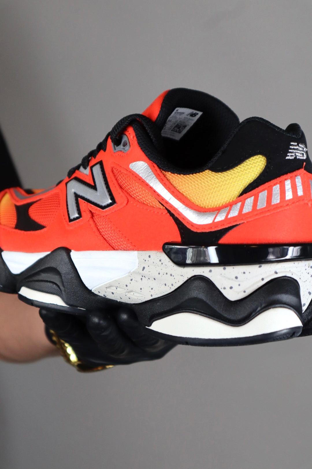 New Balance 9060 Fire Sign (GS)