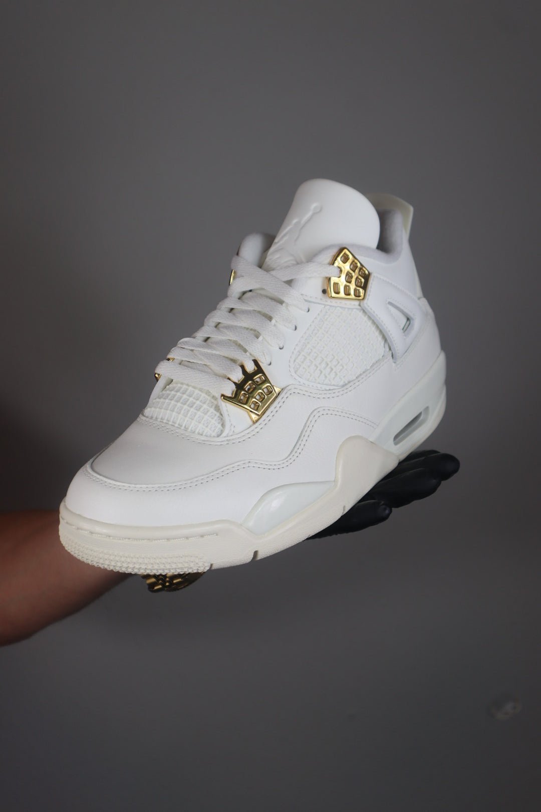 Jordan 4 Metallic Gold