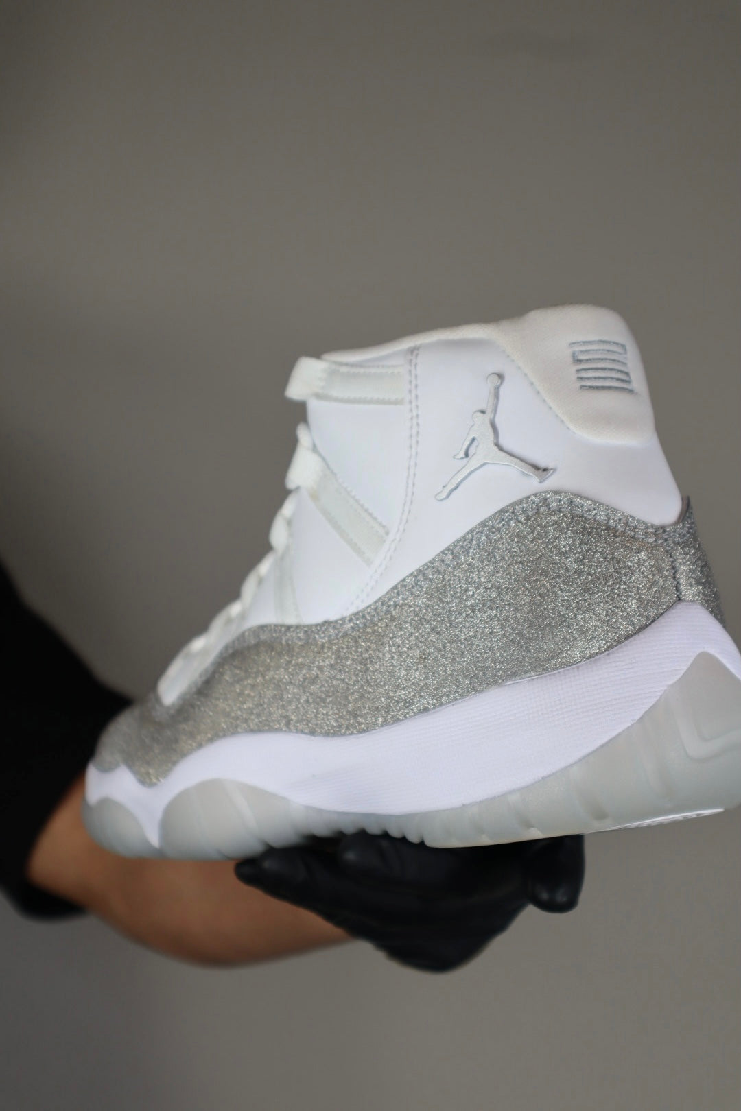 Jordan 11 High Metallic Silver