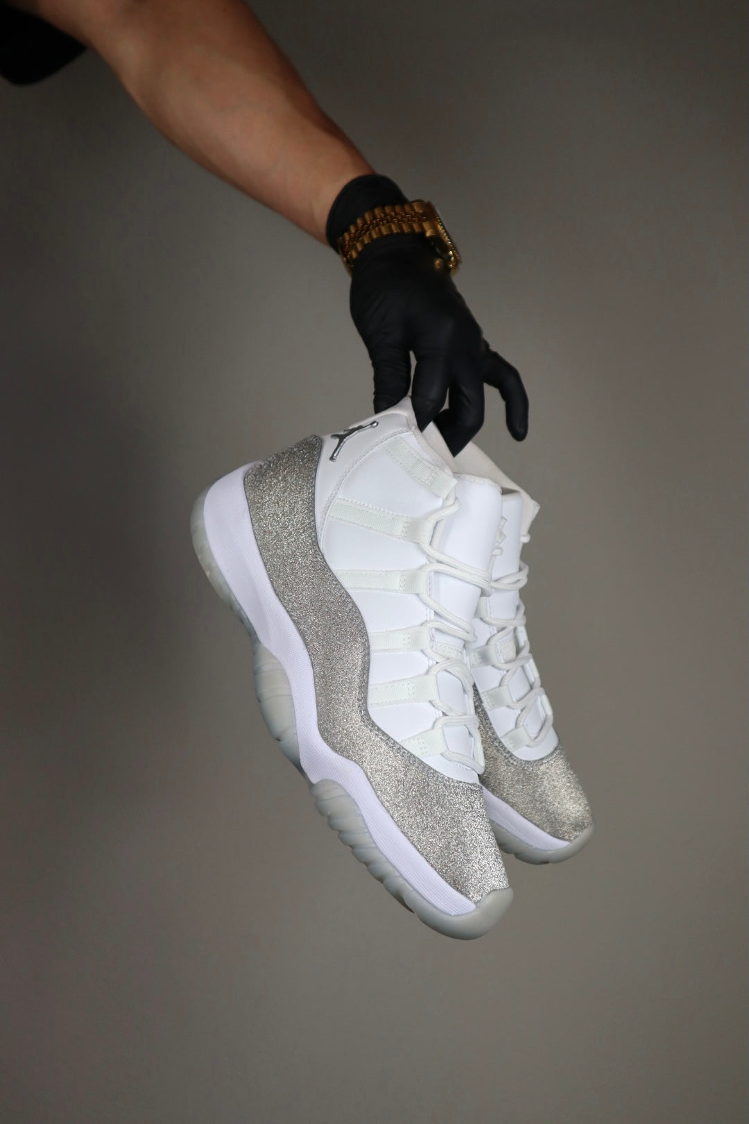 Jordan 11 High Metallic Silver