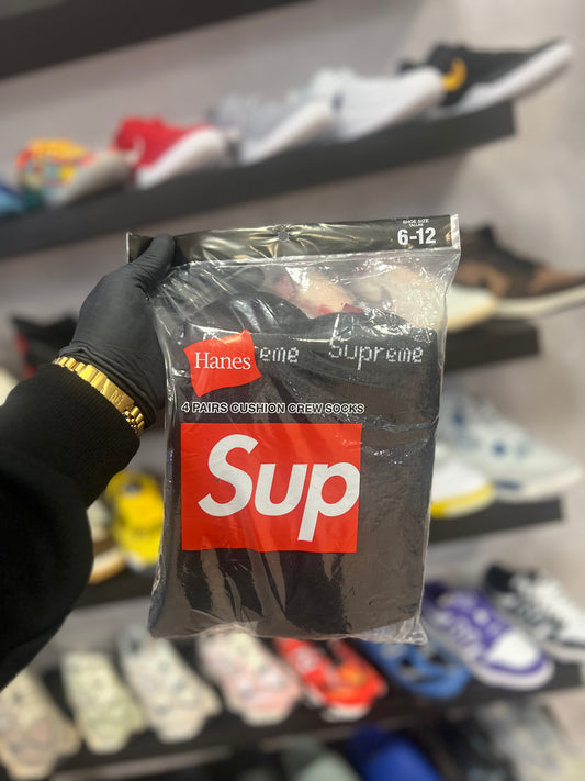 Supreme Socks Black