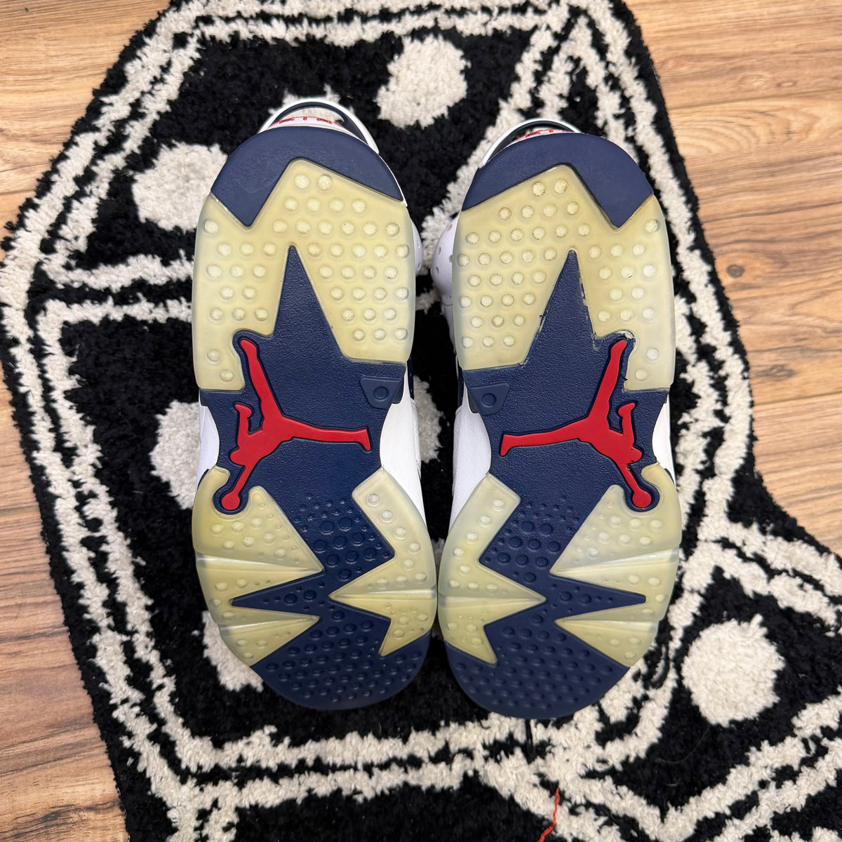 Jordan 6 Retro Olympic (2024)