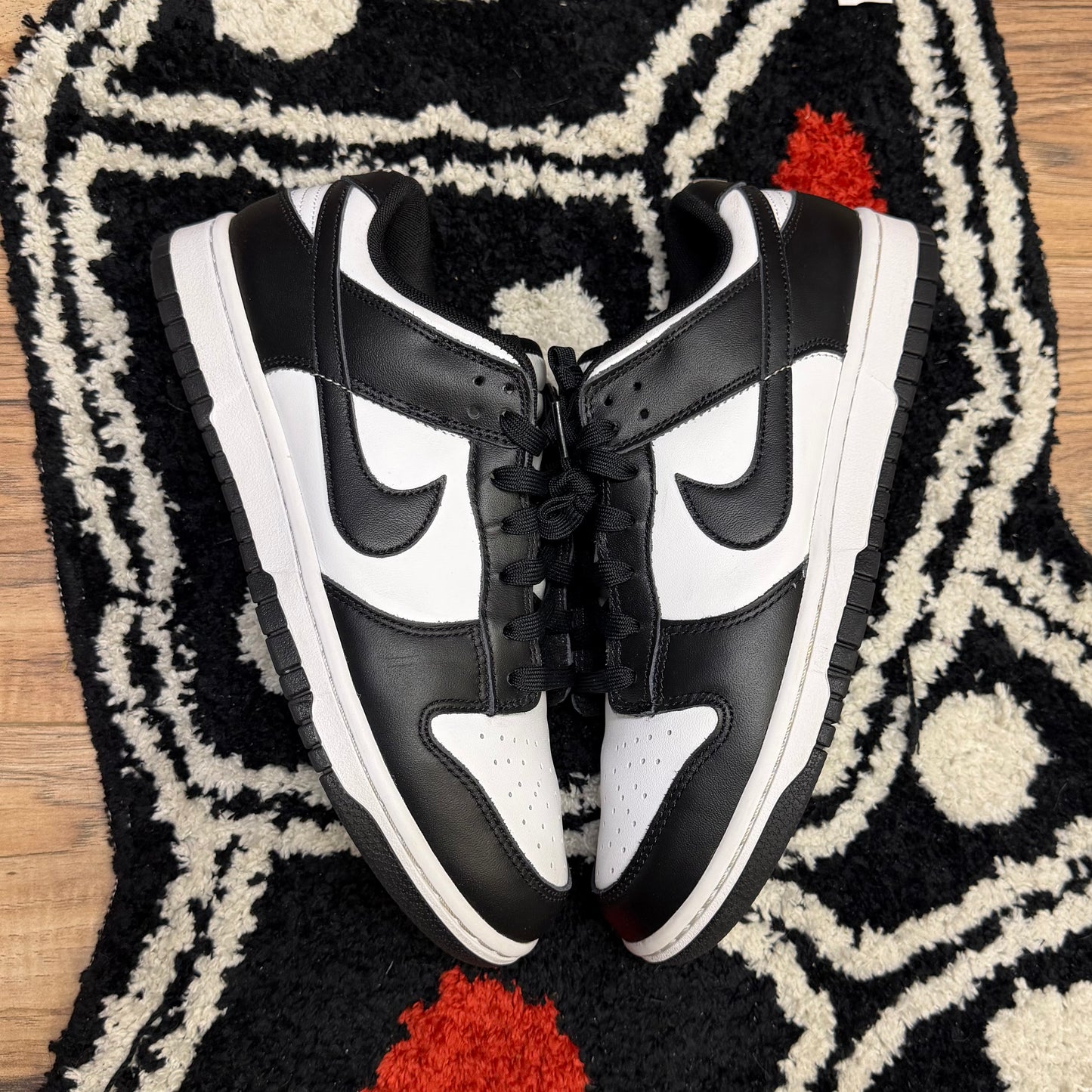 Nike Dunk Low Retro White Black Panda