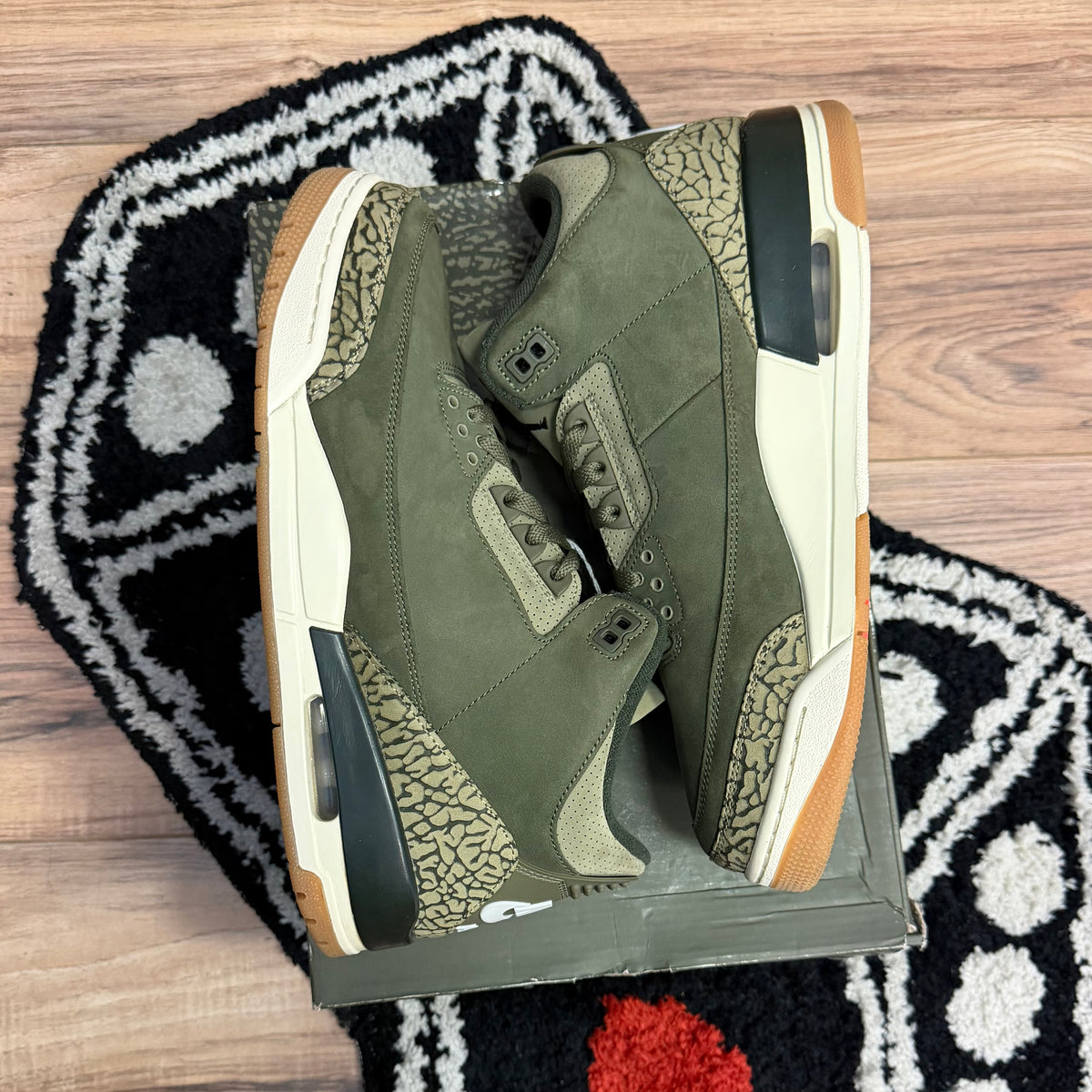 Jordan 3 Retro Family Affair