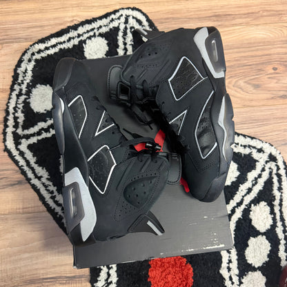 Jordan 6 Retro Cap and Gown